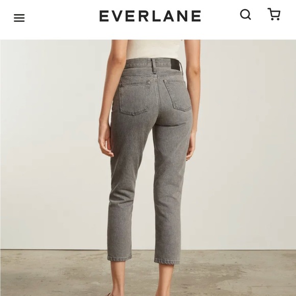 Everlane 90’s Crop Cheeky Jean in Acid Grey - Picture 5 of 6